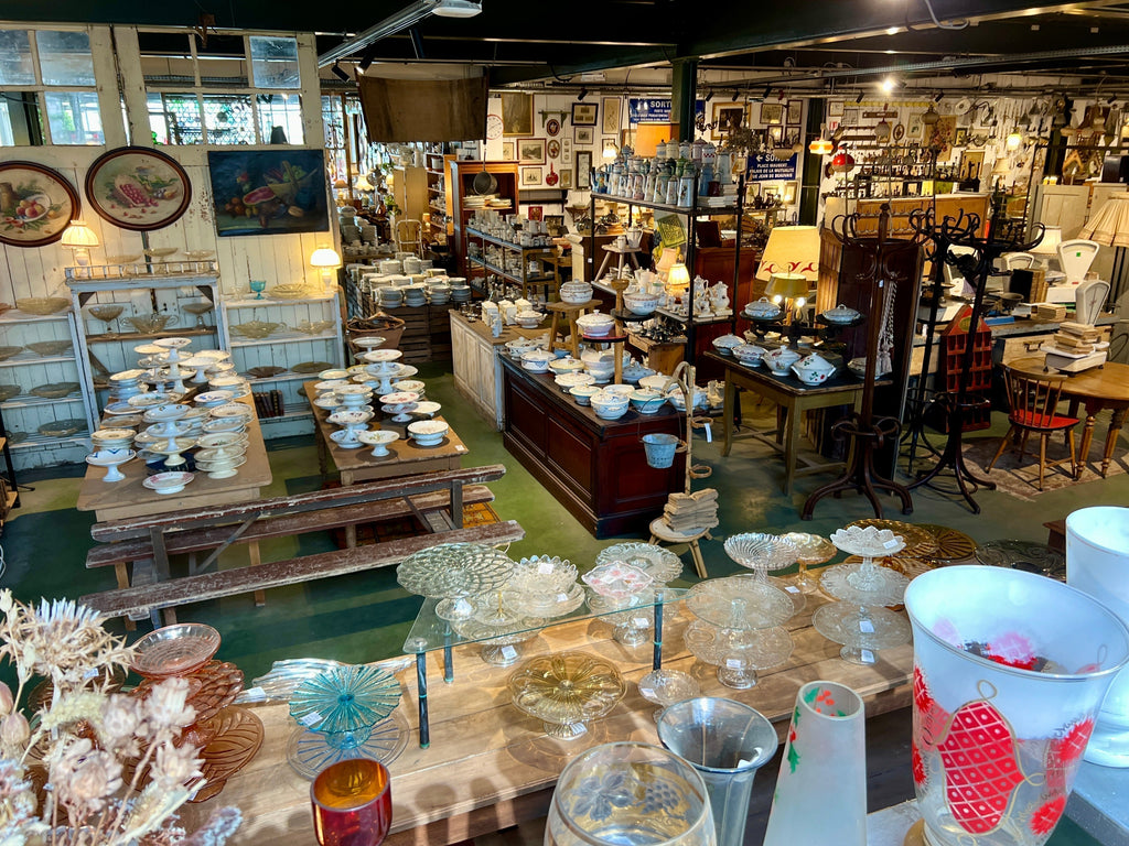 Paris通信 ブロカント商「ラ・ブリュイエール」を訪ねて、ランジス市場へ1