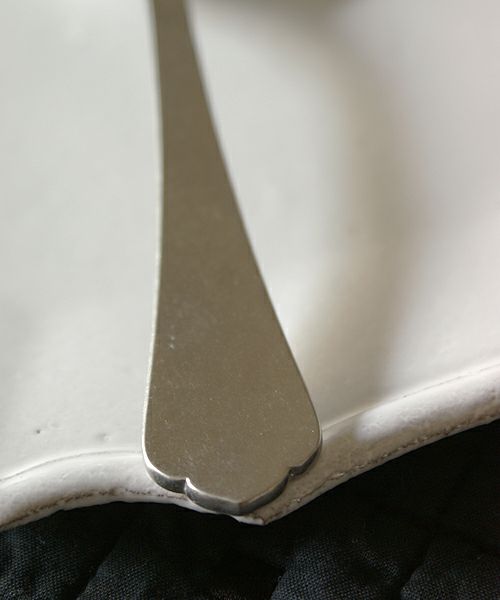 Astier de Villatte ナポリ・ストーン・デザートフォーク – Blanc de