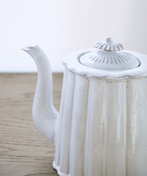 アスティエ・ド・ヴィラット　Victoria ラージボウル Victoria