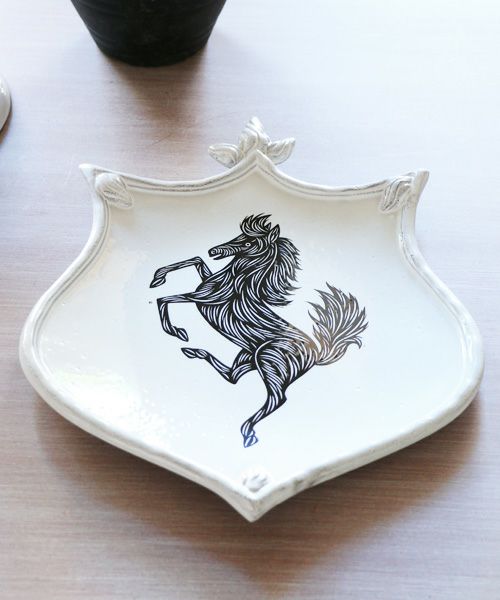 Astier de Villatte ホースシールド・プラッター – Blanc de Juillet