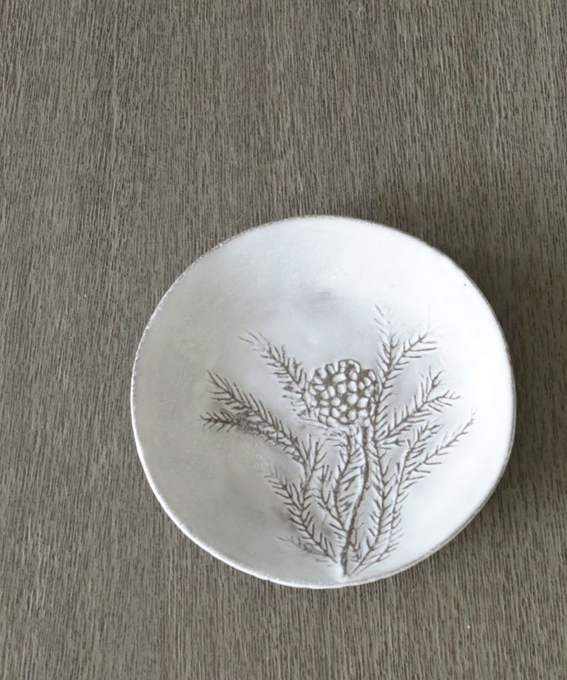Astier de Villatte セツコ・お香入れ・ネコ – Blanc de Juillet