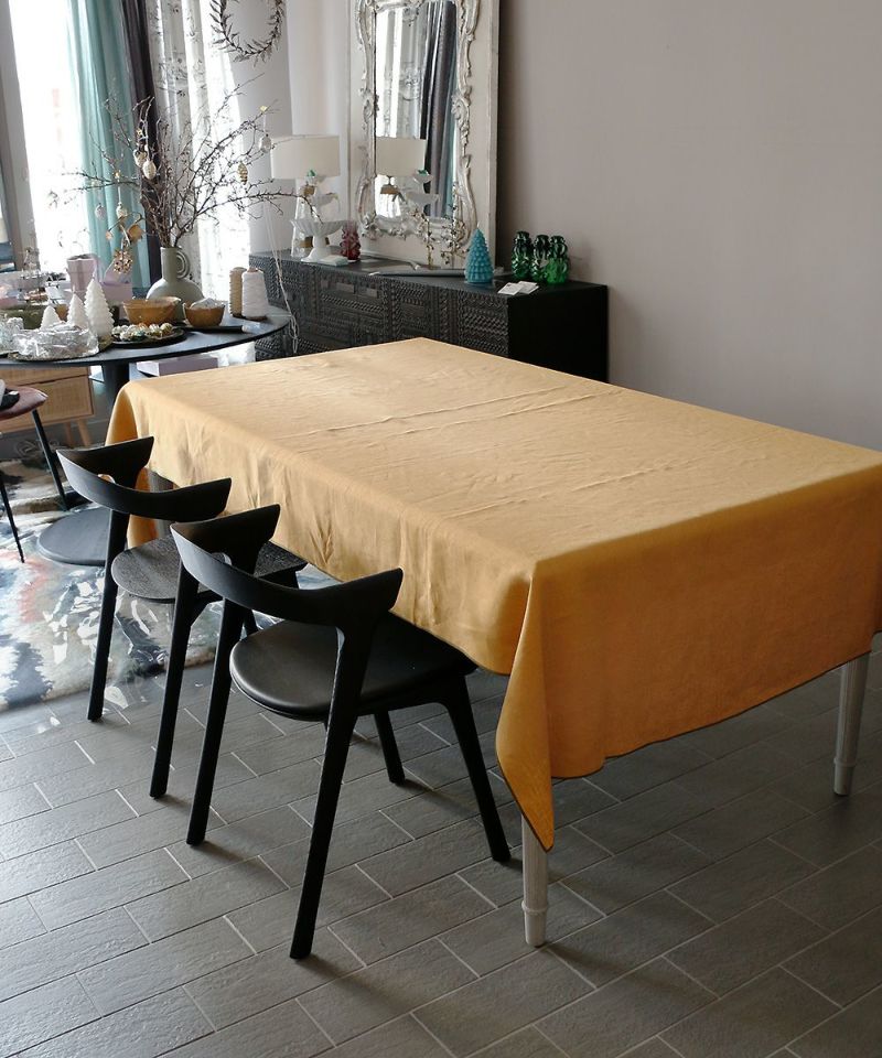 Tablecloth Verone Mustard 270x143cm [water repellent]