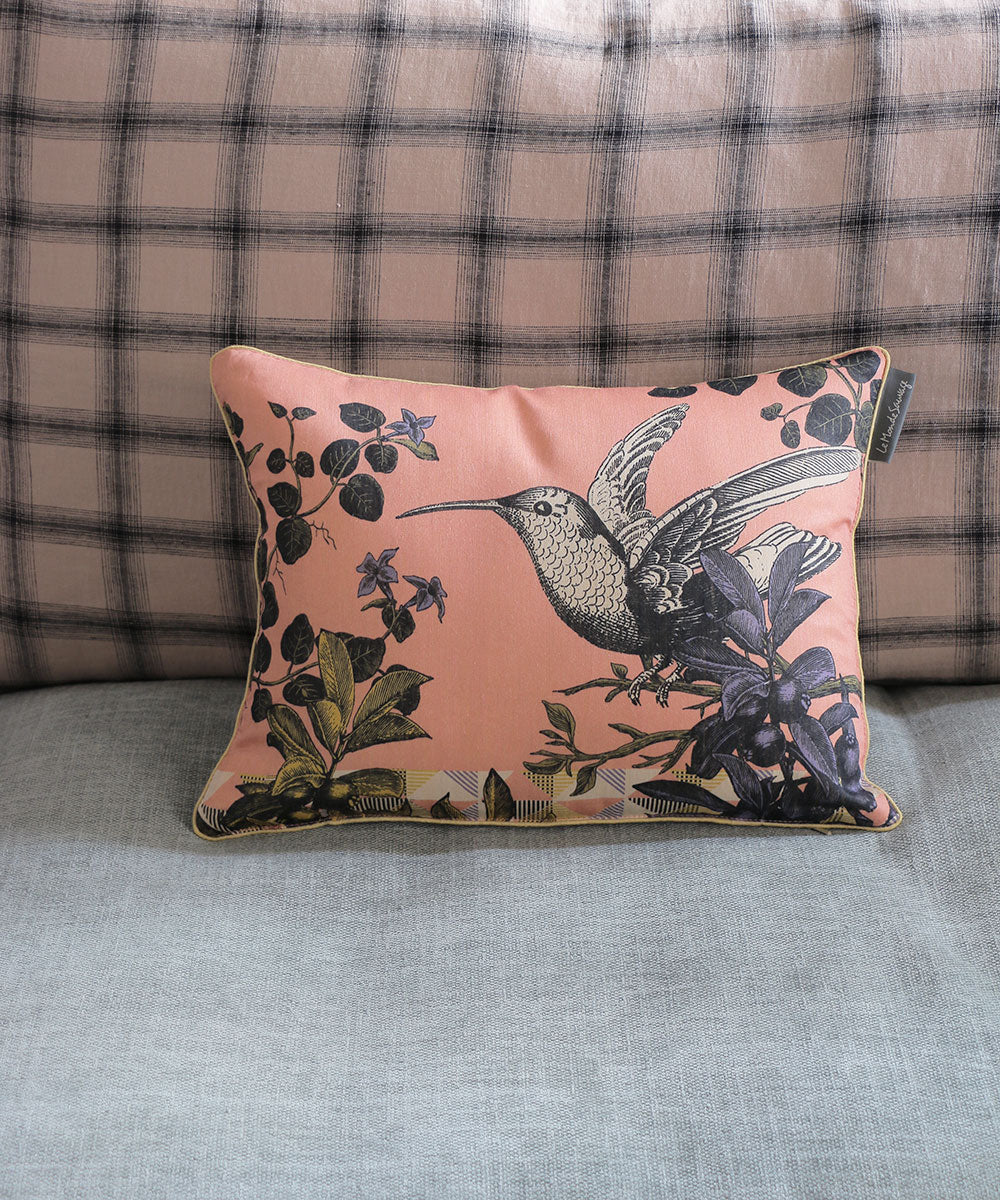 Beatrice LAVAL シルククッション・ハミングバード・40×30 – Blanc de