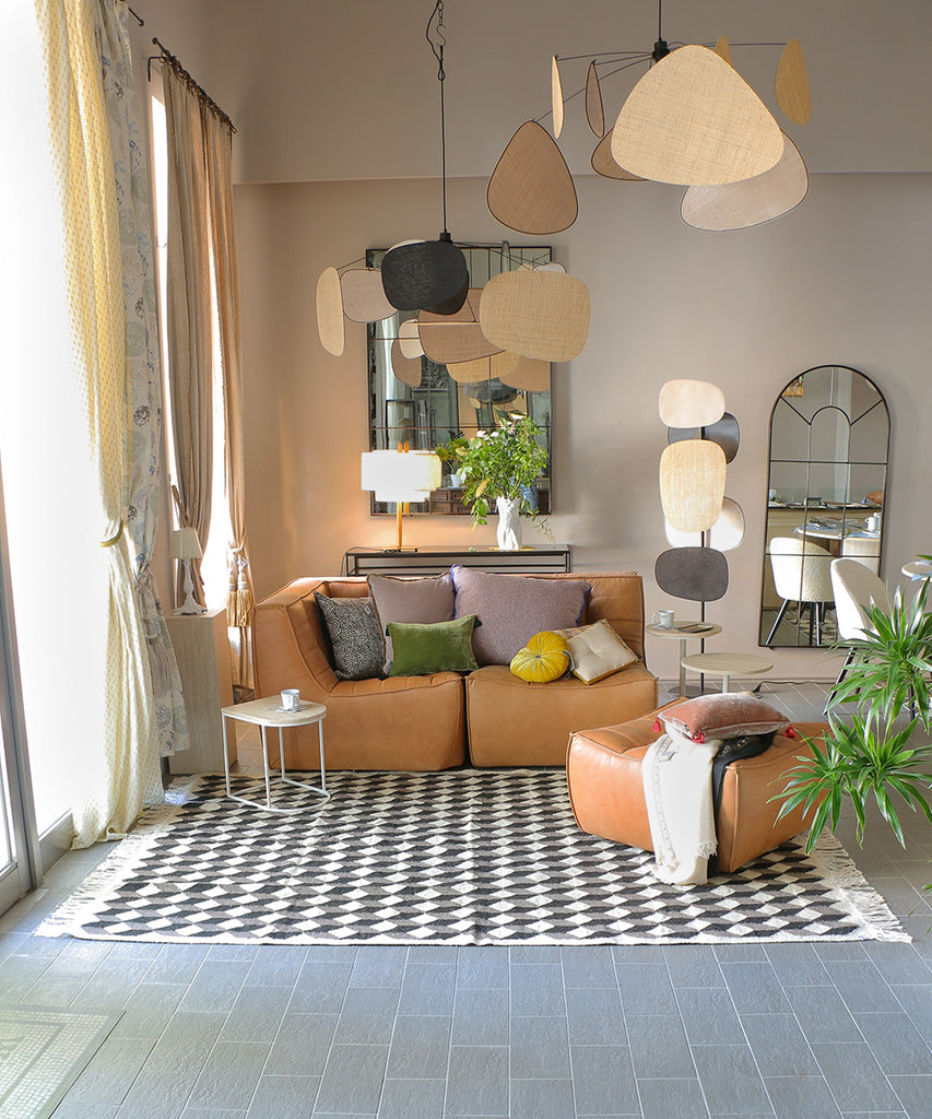 PO!PARIS キューブ・ウールキリムラグ・ブラック・240×170