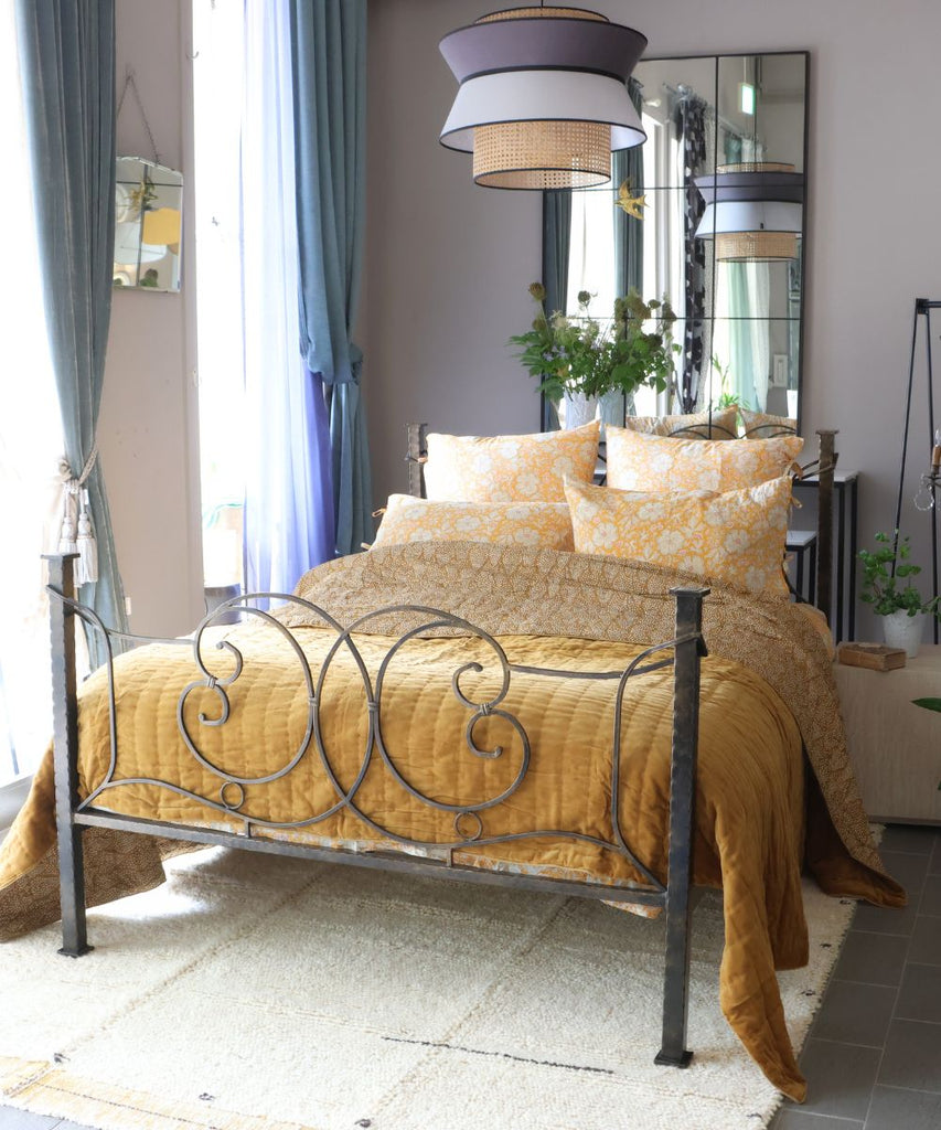 Beatrice LAVAL Bedspread Double 260x260cm Madagascar Camel