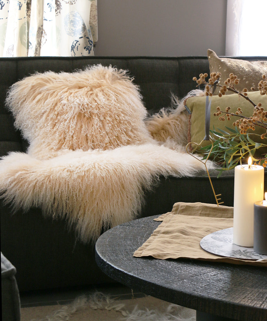 NATURES COLLECTION カーリーシープスキンクッション・ピーチベージュ  40x40