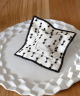 Lavender Sachet Dot Black S