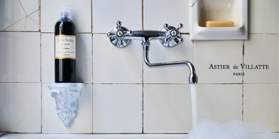 芦屋ブランドジュリエ購入　革張りプフ 芦屋ブランドジュリエ – Blanc de Juillet