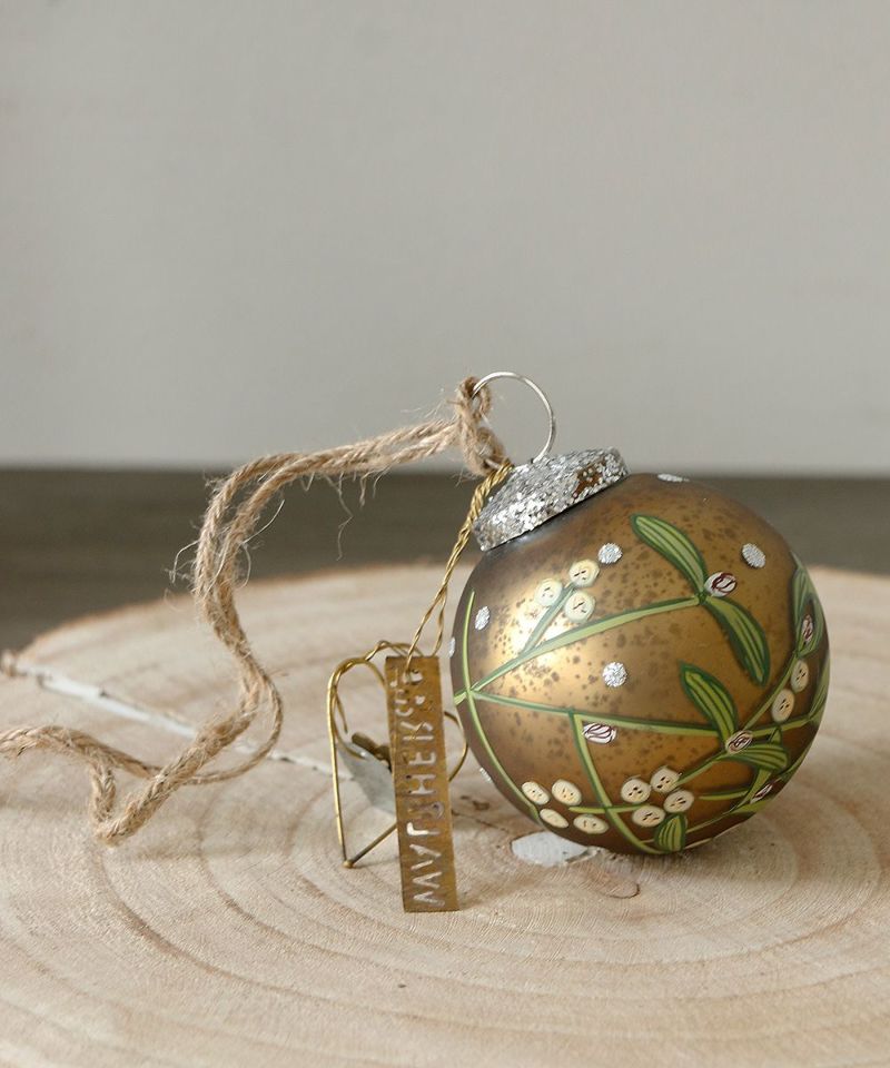 Walther Ornament Gold Ball Mistletoe